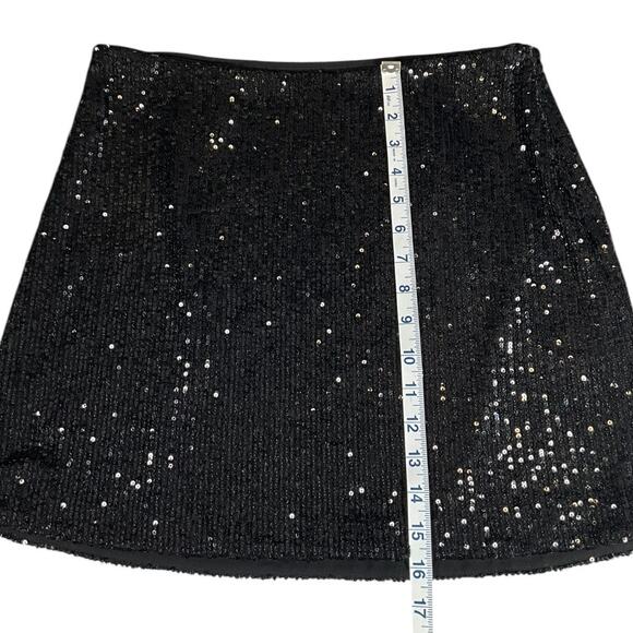 Banana Republic Size 6 Black Sequin Mini Skirt Side Zip Double Lined Holiday - Picture 6 of 10